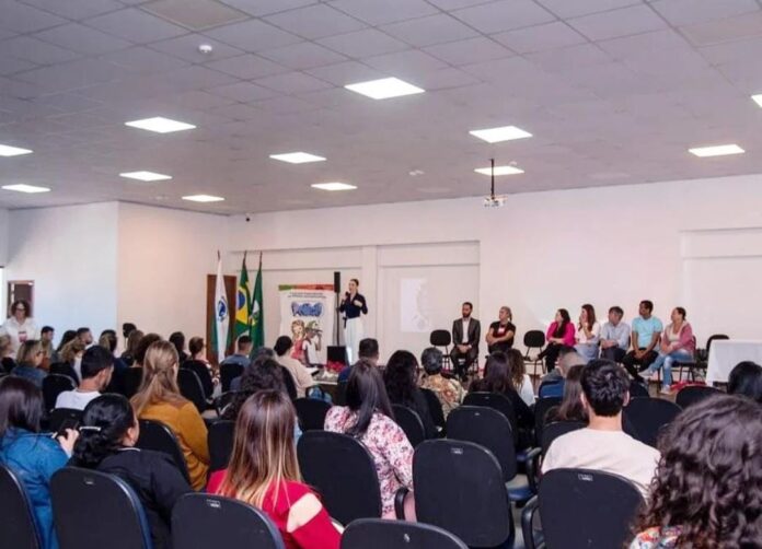 escola-de-gestao-publica-participa-do-iv-seminario-municipal-sobre-socioeducacao-em-meio-aberto escola-de-gestao-publica-participa-do-iv-seminario-municipal-sobre-socioeducacao-em-meio-aberto