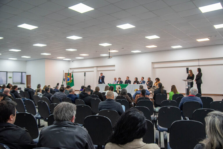 Conferência das Cidades em Colombo é referência para municípios do Paraná Conferência das Cidades em Colombo é referência para municípios do Paraná