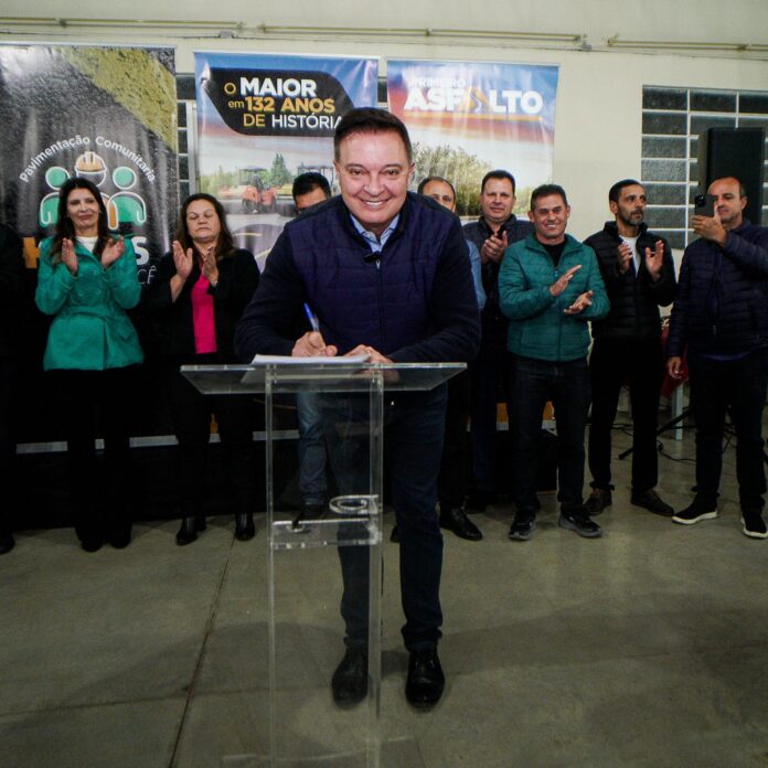 rua-padre-domingos-marini-sera-asfaltada-e-iluminada