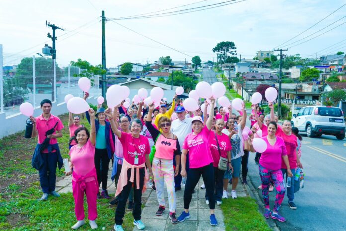 caminhada-“cuidar-da-saude-e-um-ato-de-amor”-do-outubro-rosa-mobiliza-colombo