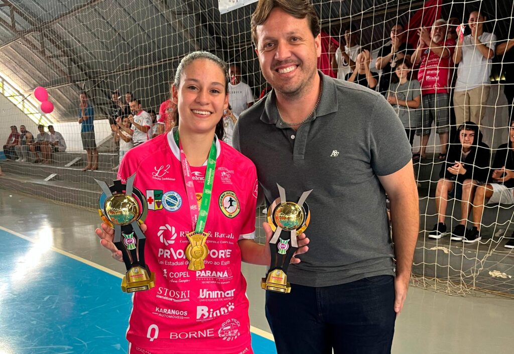 futsal-feminino-sub-17-de-colombo-e-campeao-paranaense-invicto