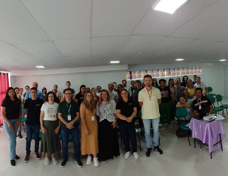 Hanseníase é tema de formação na EGP de Colombo Hanseníase é tema de formação na EGP de Colombo