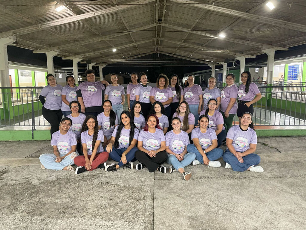 a-escola-de-gestao-publica-deixou-colombo-todinha-lilas-no-mes-de-fevereiro!