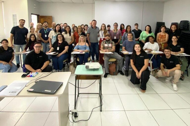 escola-de-gestao-publica-inicia-semana-com-curso-“redacao-de-documentos-administrativos”