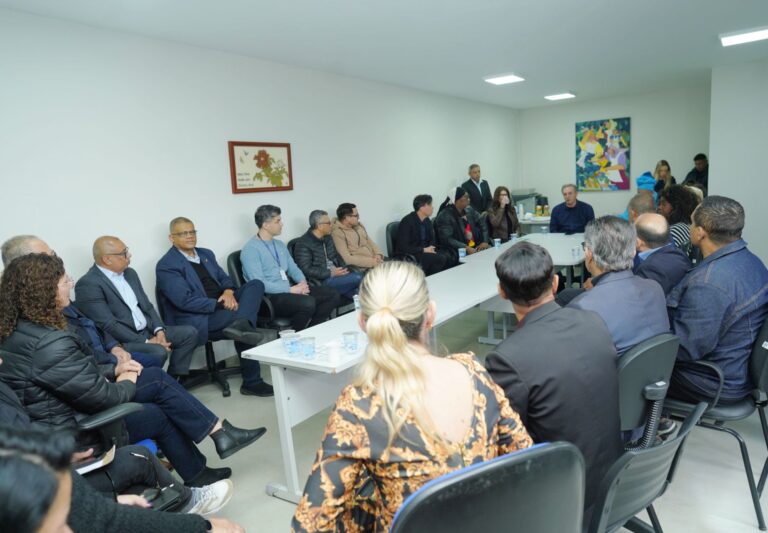 colombo-valoriza-a-liberdade-religiosa-e-o-respeito-a-fe-de-todos