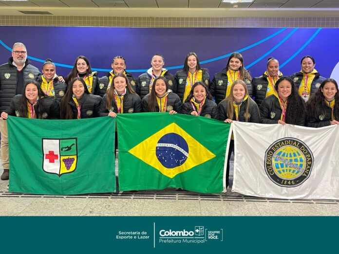 equipe-de-futsal-feminino-de-colombo-embarca-para-a-argentina-nesta-sexta-(27)