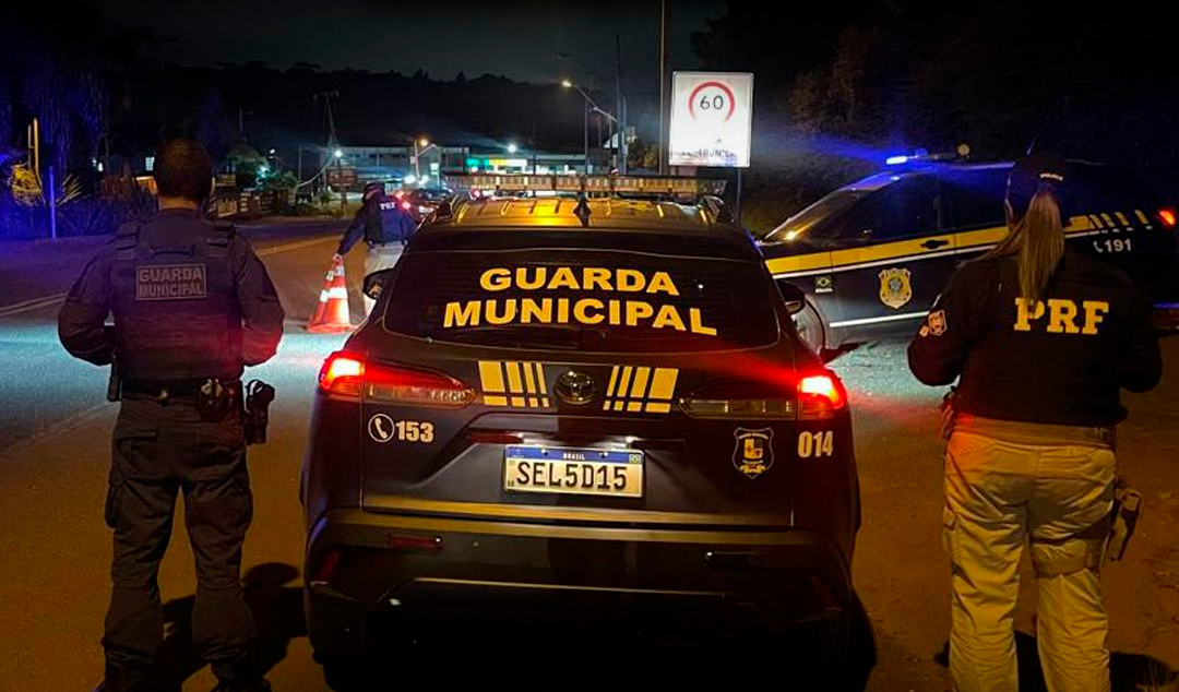 guarda-municipal-de-colombo-ganha-reforco-com-nova-turma-de-formandos