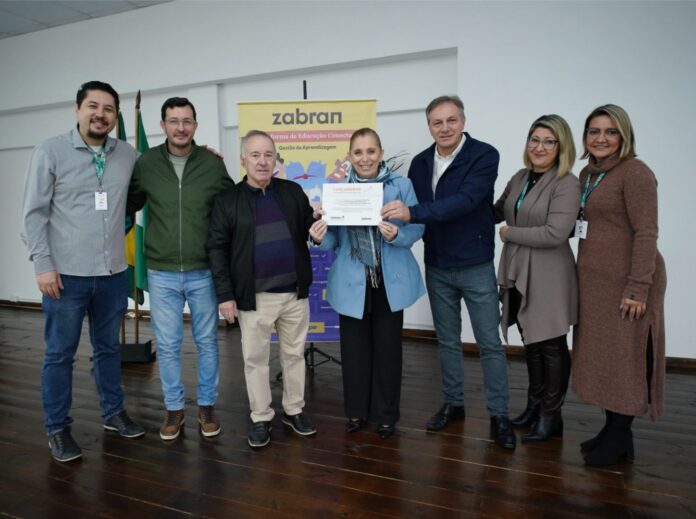 lancamento-da-plataforma-aprendiz-digital-marca-nova-fase-da-educacao-em-colombo