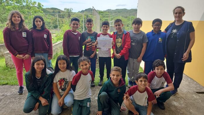 estudante-de-colombo-vence-a-1a-edicao-do-projeto-despertar-da-lideranca