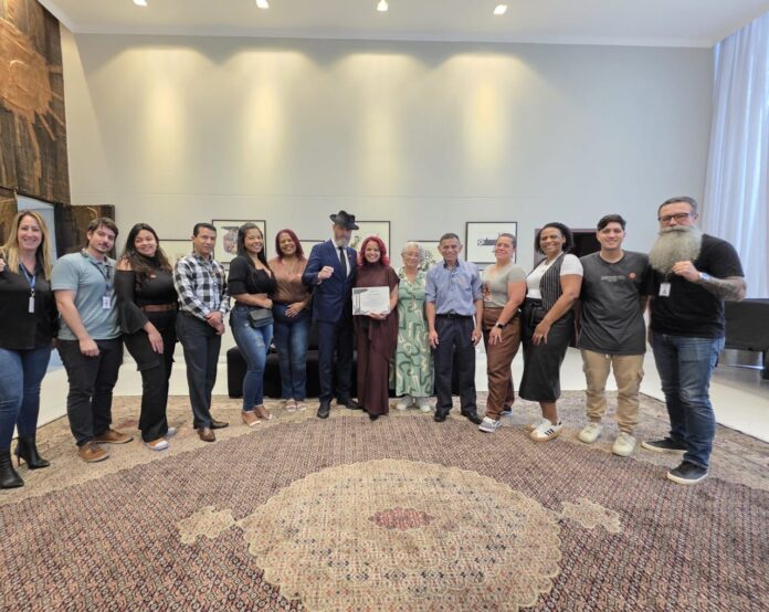 professora-valdinea-souza:-a-inspiracao-por-tras-da-transformacao