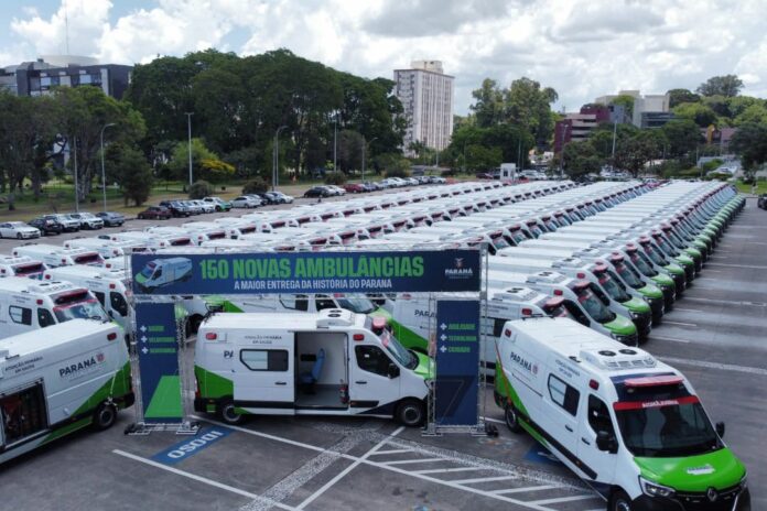 colombo-recebe-duas-novas-ambulancias-uti