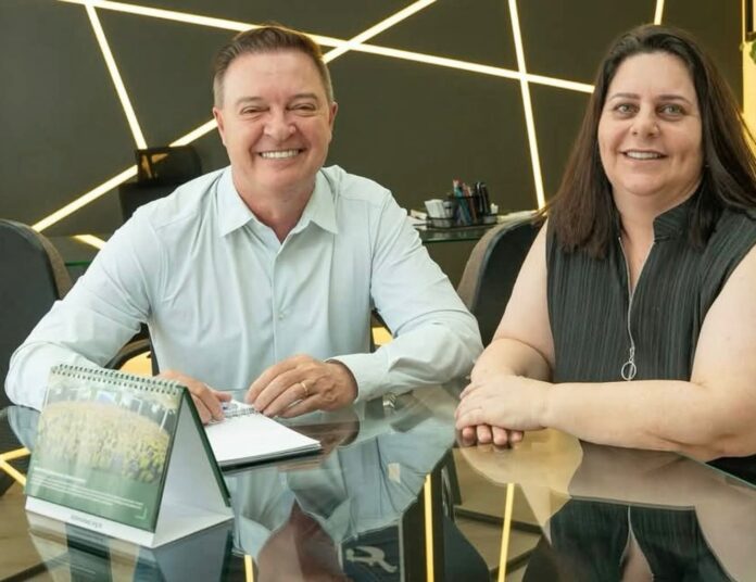 prefeitura-de-colombo-antecipa-13o-salario-aos-servidores