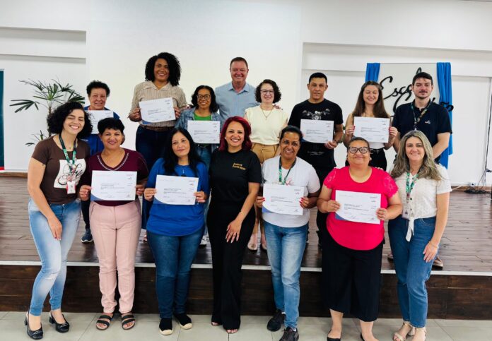 escola-de-gestao-publica-encerra-2025-com-entrega-de-certificados