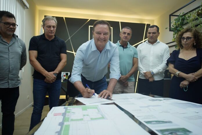 prefeito-helder-autoriza-construcao-do-cmei-monza-e-readequacao-do-cmei-antonio-brejeski