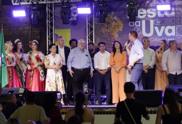 colombo-vive-a-tradicao-da-59a-festa-da-uva