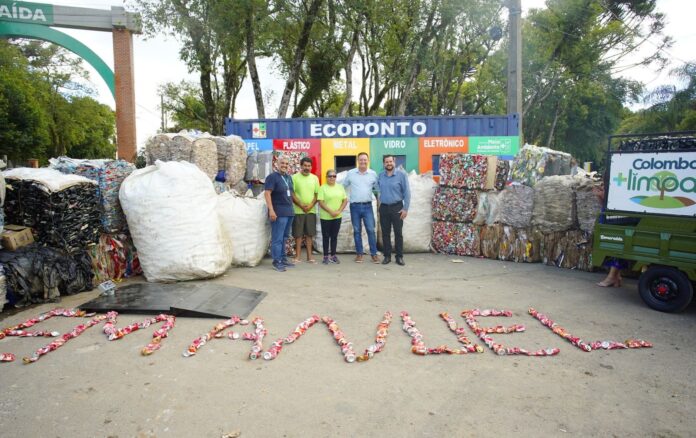 mais-de-10-toneladas-de-residuos-coletadas-na-festa-da-uva-2026