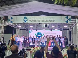 colombo-participa-do-8o-forum-paranaense-de-turismo-religioso-em-jacarezinho