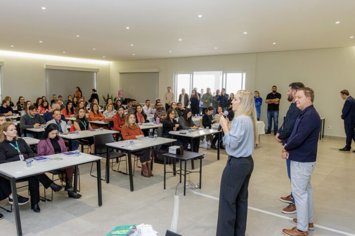 colombo-inicia-capacitacao-para-fiscalizacao-de-contratos-publicos