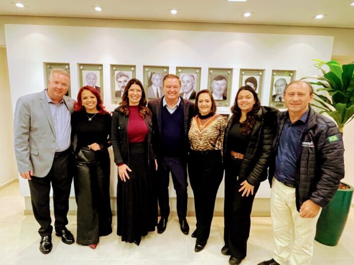 escola-de-gestao-publica-prestigia-a-posse-da-nova-diretoria-da-acic