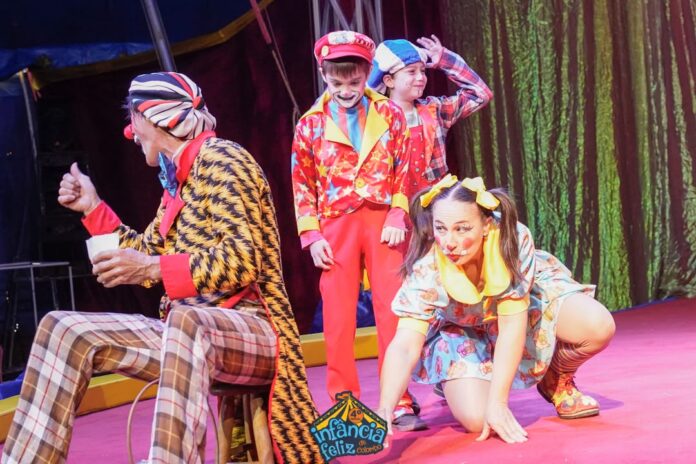 4o-festival-infancia-feliz-de-colombo-reune-criancas-em-estreia-com-atracoes-circenses